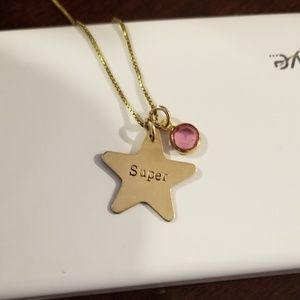 Meet your Posher, Liz